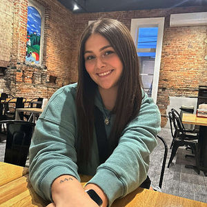 Meet your Posher, Mckenzie